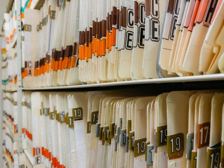 How to Store Paper Medical Records While Maintaining HIPAA Compliance